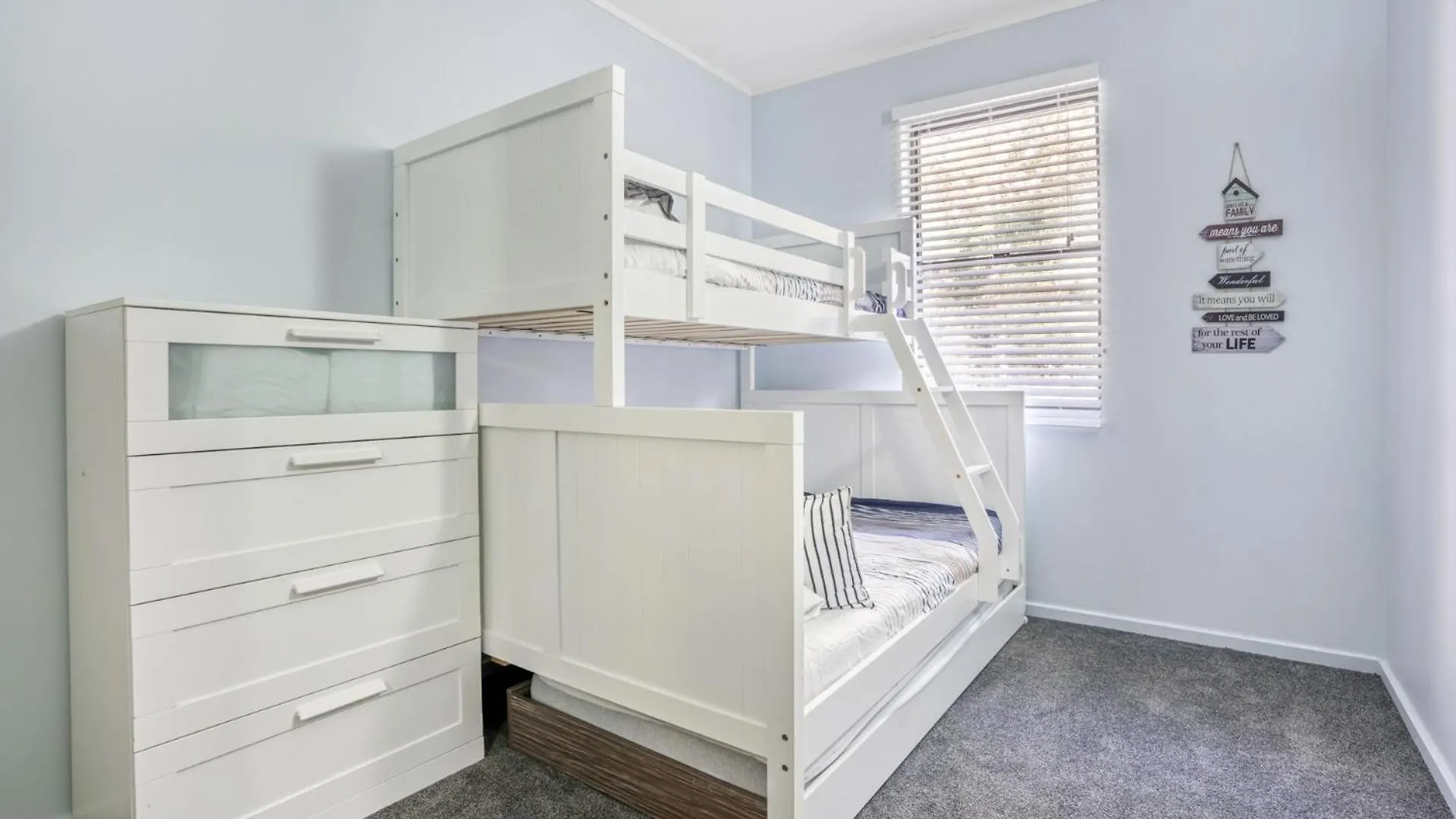 Baden 58 - Rainbow Shores. Aircon. Wifi. Pools Walk To Beach Rainbow Beach 0*,  Australia